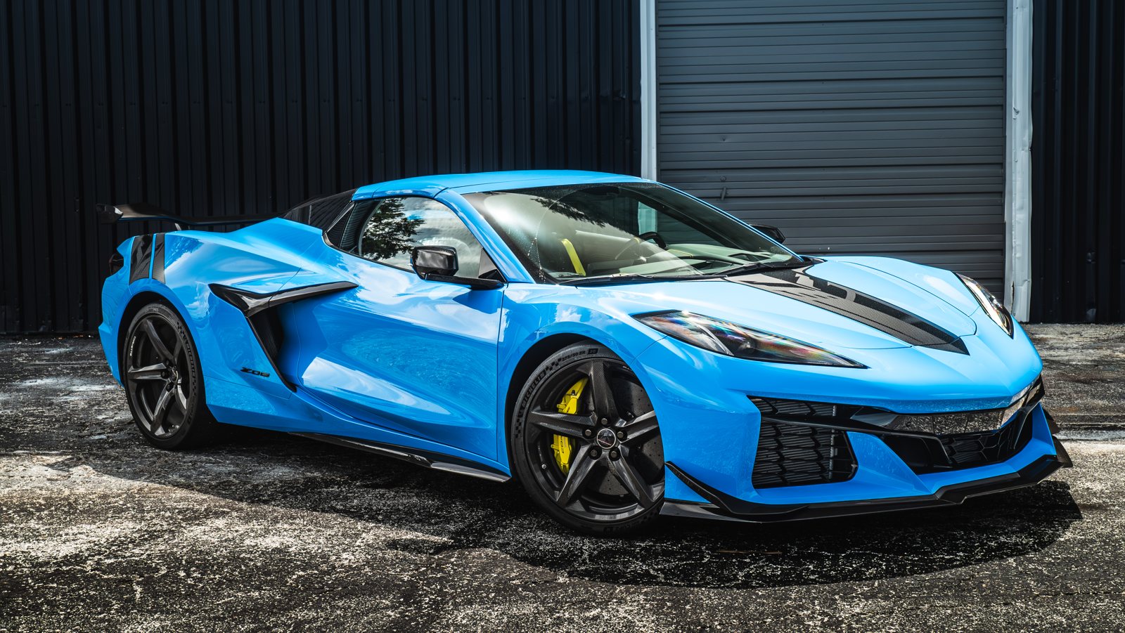 Blue Corvette Z06 detailed in Durham